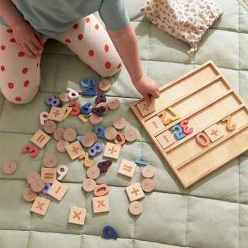 Kid's Concept számoló tábla