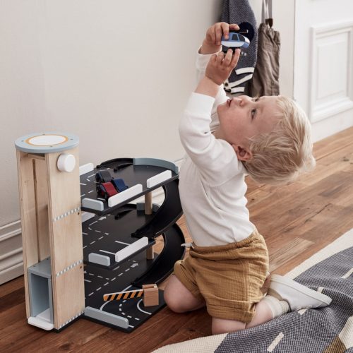 Kid's Concept parkoló járművekkel