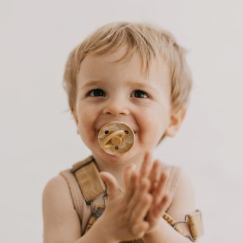 BIBS Colour Tie Dye cumi - mustársárga/krémfehér (2 db)